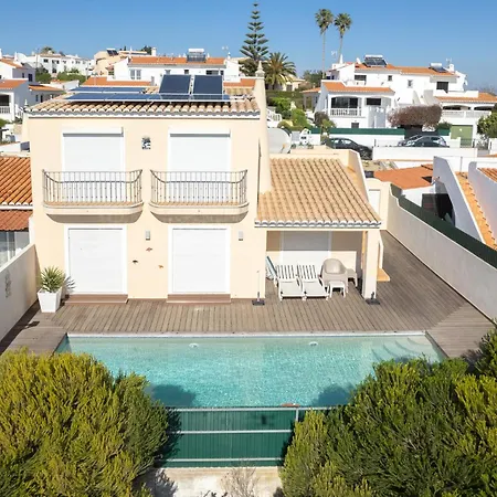 Primavera Villa Lagos